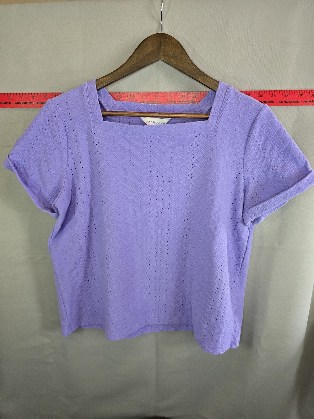Liz Claiborne Lavender Short Sleeve Eyelet Top